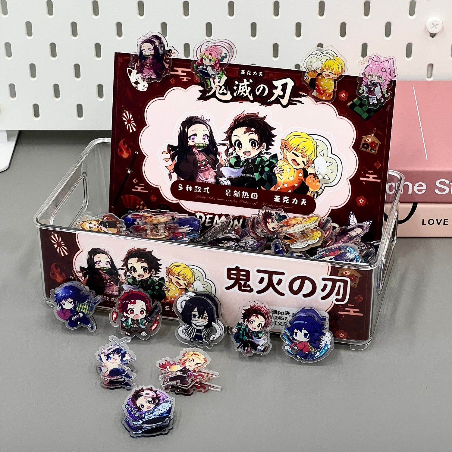 Full box of Demon Slayer PP fo - Anime Merchandise Demon Slayer 评论和价格